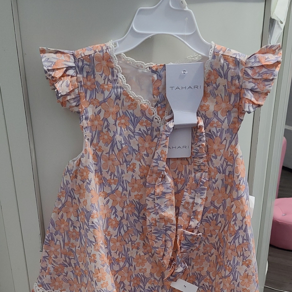Girl dress